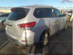 NISSAN PATHFINDER 5N1AR2MM2GC638631