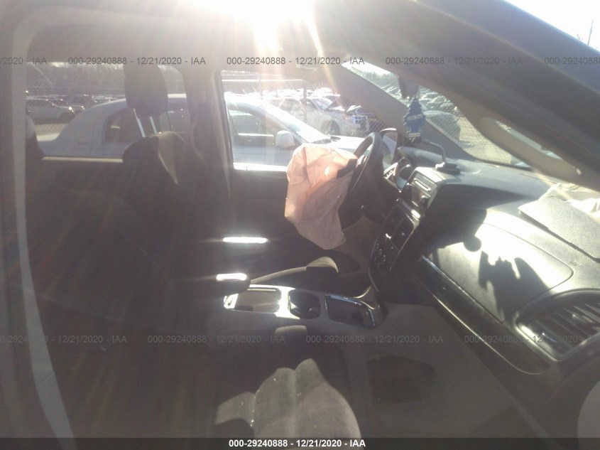 DODGE GRAND CARAVAN 2C4RDGCG5ER213942