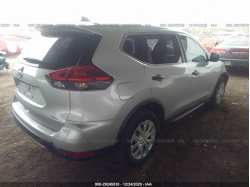 NISSAN ROGUE KNMAT2MV8HP559697