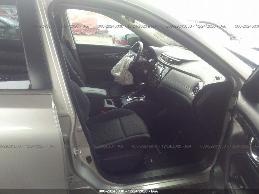 NISSAN ROGUE KNMAT2MV8HP559697