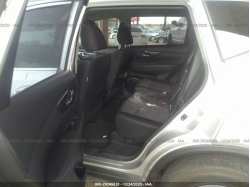 NISSAN ROGUE KNMAT2MV8HP559697