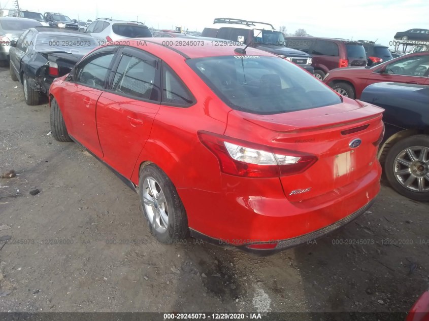 FORD FOCUS 1FAHP3F27CL247629