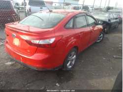 FORD FOCUS 1FAHP3F27CL247629