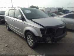 CHRYSLER TOWN & COUNTRY 2A4RR5D17AR432745