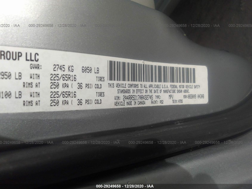 CHRYSLER TOWN & COUNTRY 2A4RR5D17AR432745