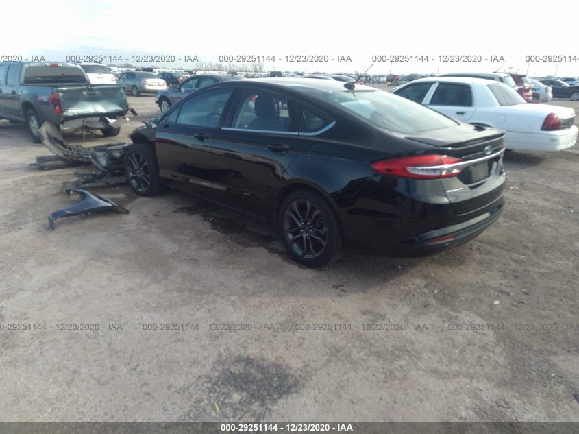 FORD FUSION 3FA6P0HDXJR186070