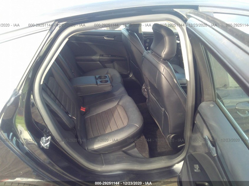 FORD FUSION 3FA6P0HDXJR186070