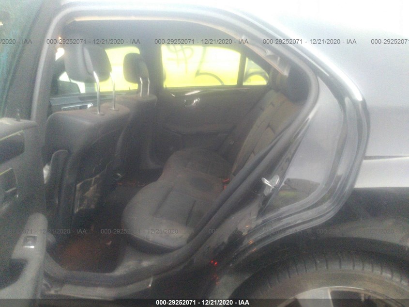 MERCEDES-BENZ E-CLASS WDDHF5GB3AA024686
