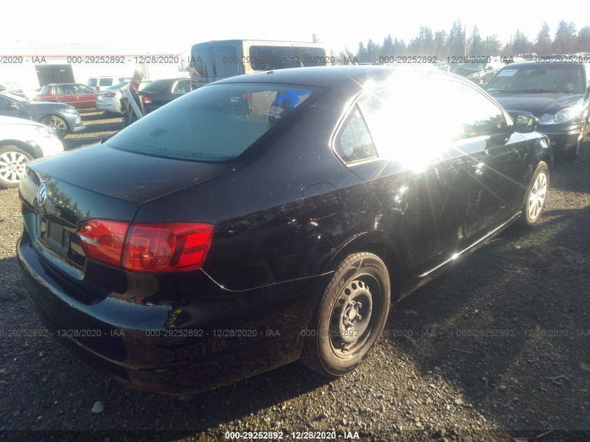 VOLKSWAGEN JETTA SEDAN 3VW2K7AJ9EM399012
