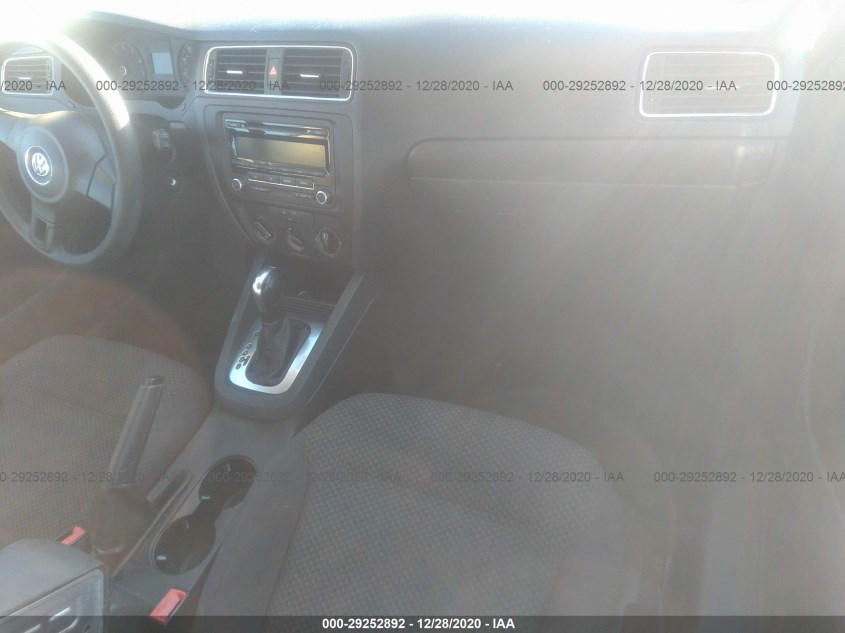 VOLKSWAGEN JETTA SEDAN 3VW2K7AJ9EM399012