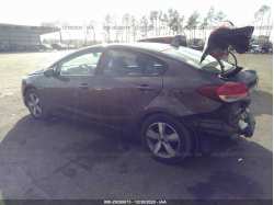 KIA FORTE 3KPFL4A75JE170884