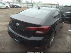 HYUNDAI ELANTRA 5NPD84LF2KH414453