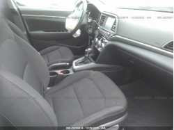 HYUNDAI ELANTRA 5NPD84LF2KH414453