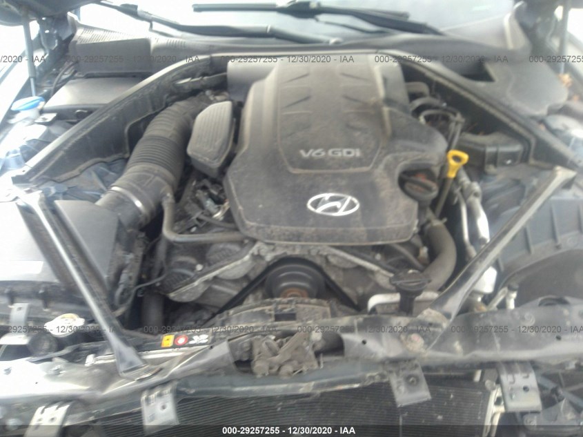 HYUNDAI GENESIS KMHGN4JE2FU087821