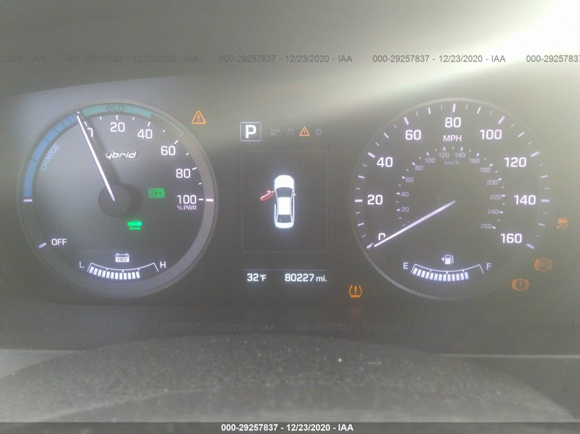 HYUNDAI SONATA HYBRID KMHE24L18GA033453