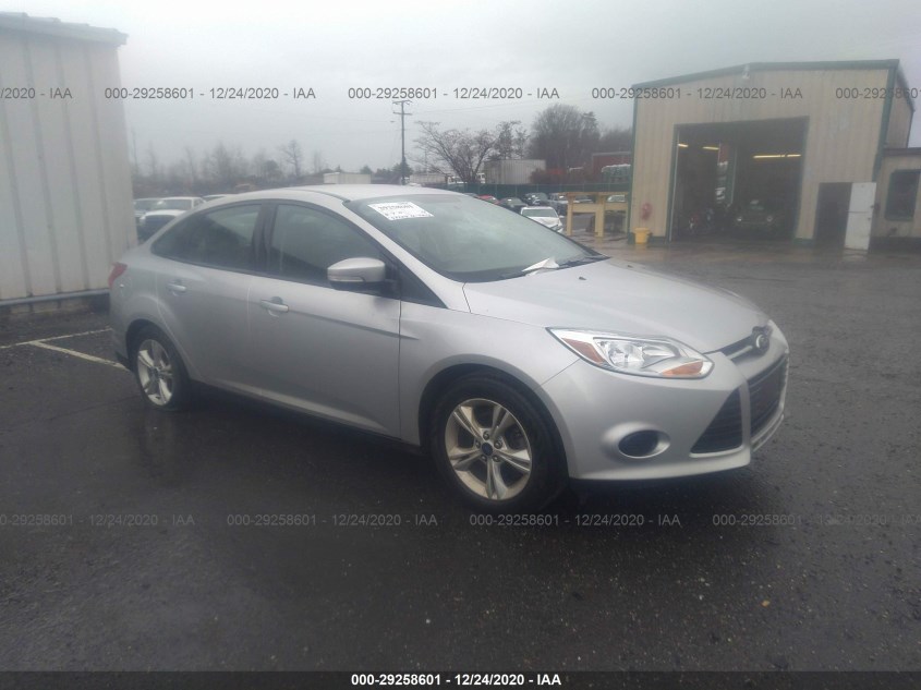 FORD FOCUS 1FADP3F25EL446678
