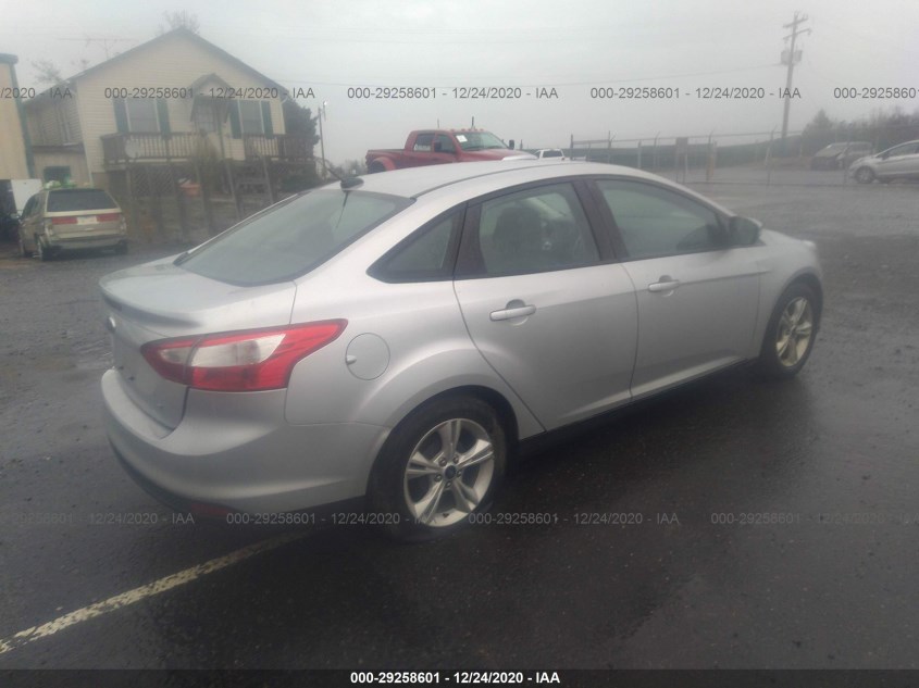 FORD FOCUS 1FADP3F25EL446678