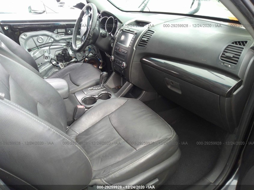KIA SORENTO 5XYKU4A23DG371898