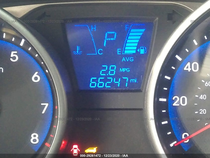 HYUNDAI TUCSON KM8JUCAC3DU710832