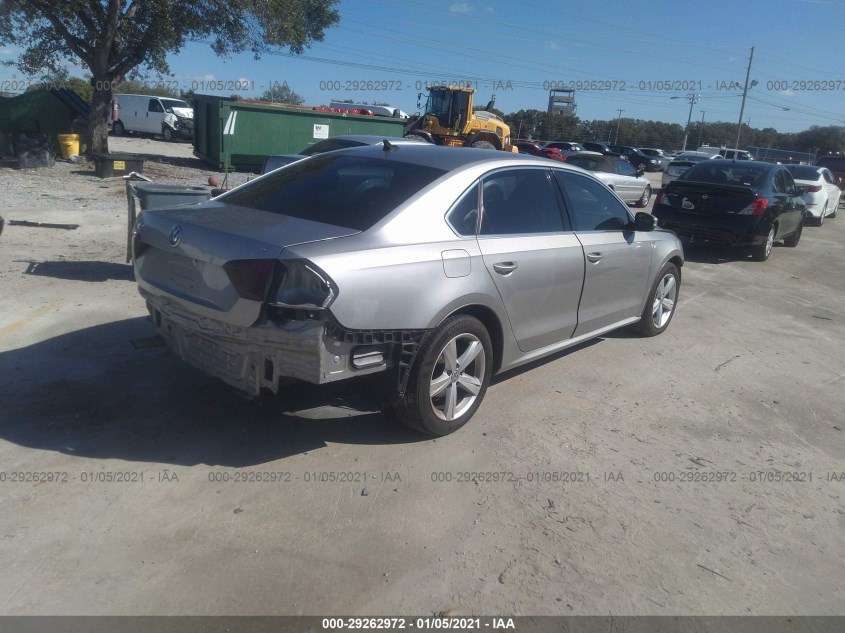 VOLKSWAGEN PASSAT 1VWAT7A36EC025906