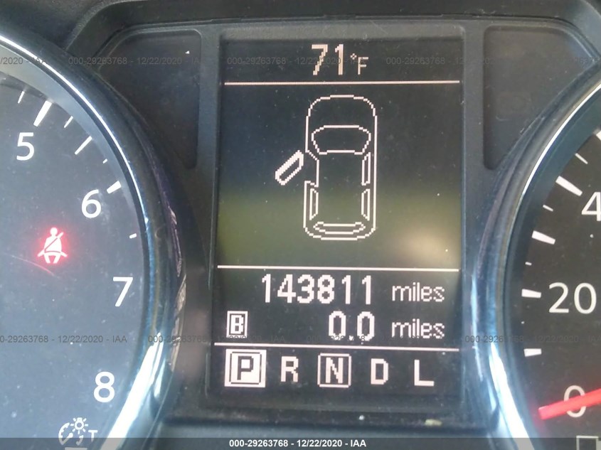 NISSAN ROGUE JN8AS5MT3DW017902