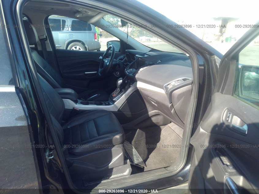 FORD ESCAPE 1FMCU0H98DUC47734