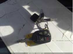 FORD TAURUS 1FAHP2D8XDG128405