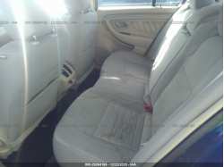 FORD TAURUS 1FAHP2D8XDG128405