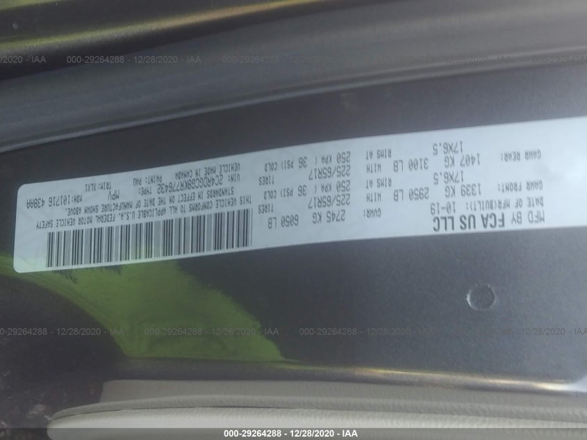 DODGE GRAND CARAVAN 2C4RDGCG8KR776432