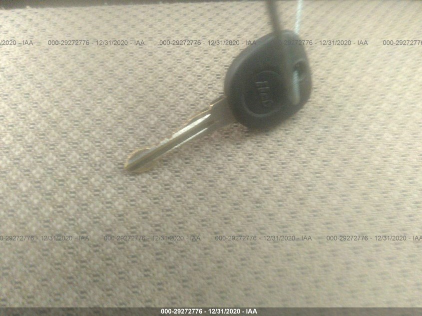CHEVROLET MALIBU 1G1ZB5E03CF157670