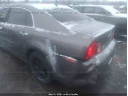 CHEVROLET MALIBU 1G1ZB5E03CF157670