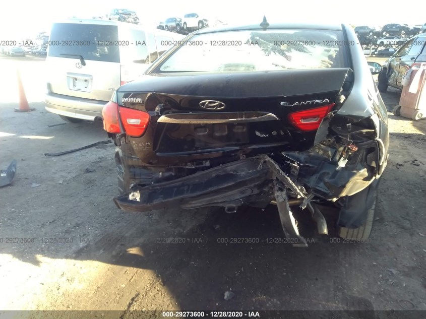 HYUNDAI ELANTRA KMHDU4AD4AU912876