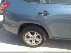 TOYOTA RAV4 JTMBF4DV5AD025104