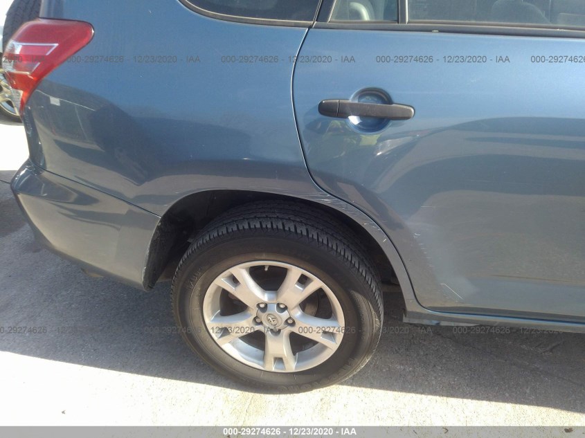 TOYOTA RAV4 JTMBF4DV5AD025104