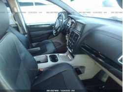 DODGE GRAND CARAVAN 2C4RDGCG3KR773079