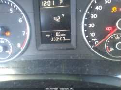 VOLKSWAGEN JETTA SEDAN 3VWAZ7AJXAM166290