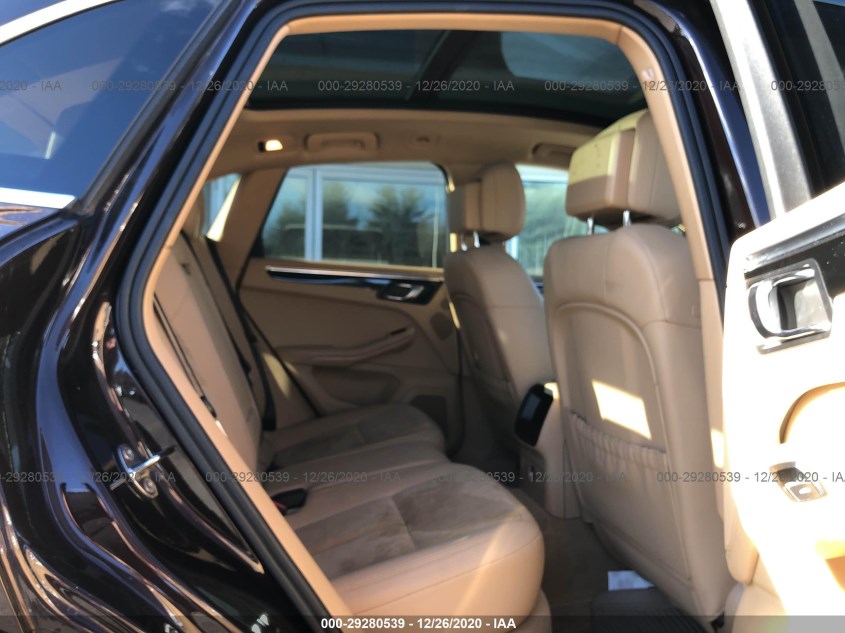 PORSCHE MACAN WP1AB2A5XFLB52863