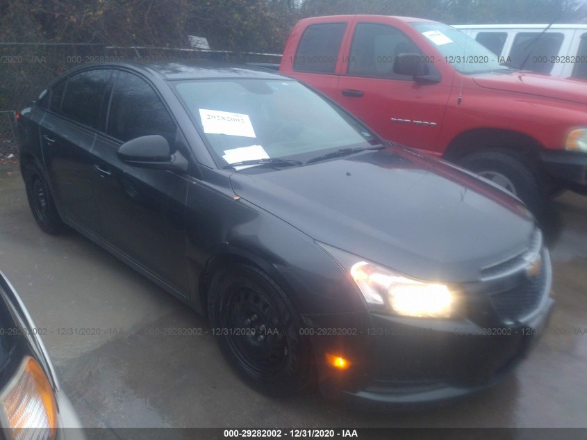 CHEVROLET CRUZE 1G1PA5SH0D7155102