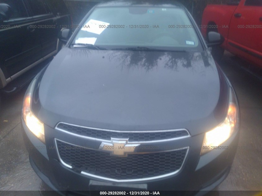 CHEVROLET CRUZE 1G1PA5SH0D7155102