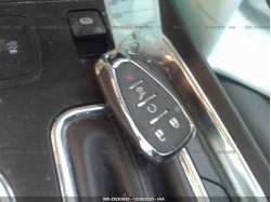 CHEVROLET TRAVERSE 1GNEVHKW1KJ138206