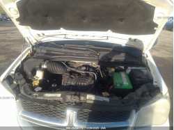 DODGE GRAND CARAVAN 2C4RDGBG1CR392642