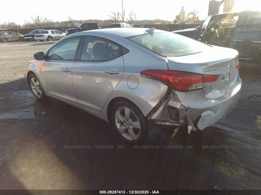 HYUNDAI ELANTRA 5NPDH4AE6DH292029