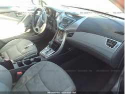 HYUNDAI ELANTRA 5NPDH4AE6DH292029