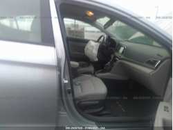HYUNDAI ELANTRA 5NPD84LF6HH069355
