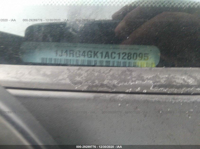JEEP COMMANDER 1J4RG4GK1AC128095