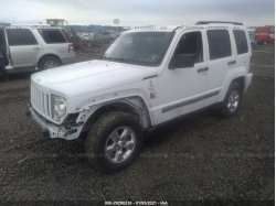 JEEP LIBERTY 1C4PJLAKXCW110861