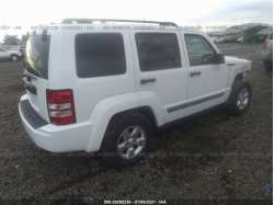 JEEP LIBERTY 1C4PJLAKXCW110861