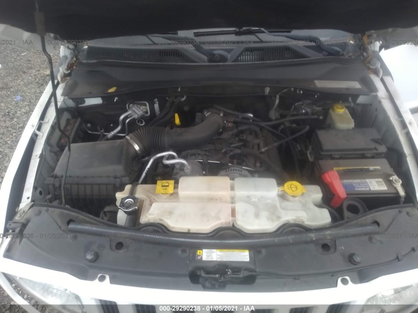 JEEP LIBERTY 1C4PJLAKXCW110861