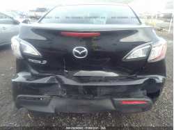 MAZDA MAZDA3 JM1BL1SG4A1126079
