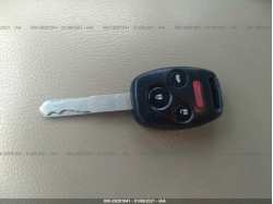 HONDA ACCORD SDN 1HGCP2F67CA212233